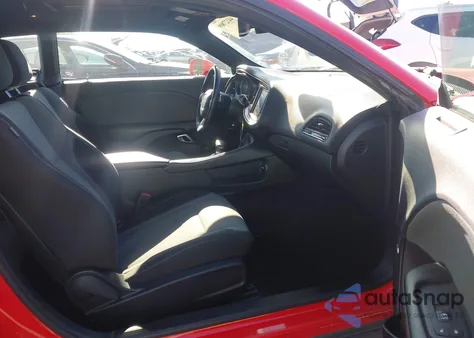 2016 Dodge Challenger Sxt z USA, uszkodzony, nr VIN 2C3CDZAG7GH202264